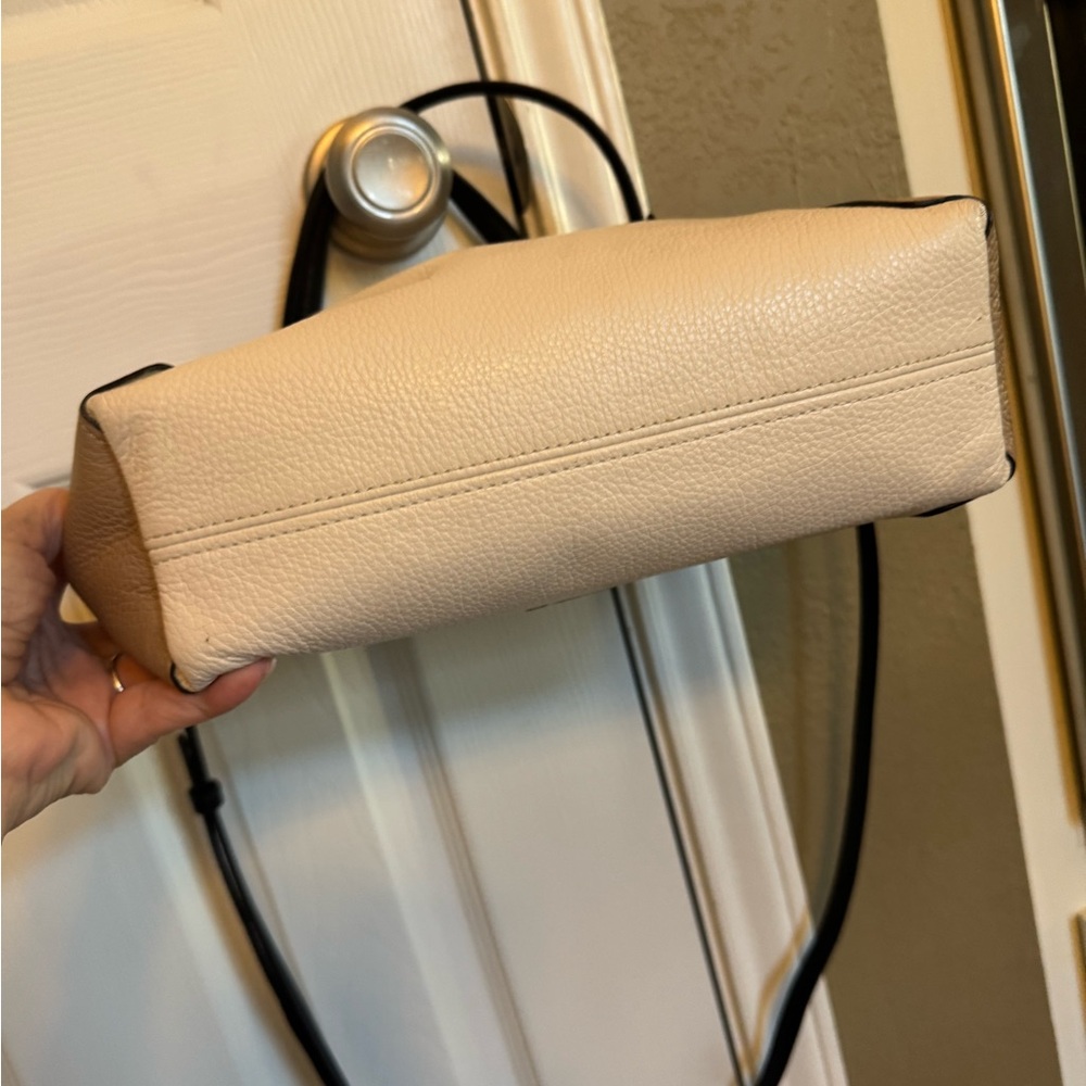 Coach Kasey leather color block  shoulder / crossbody bag (black, mocha, cream) - Picture 3 of 5